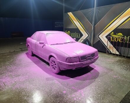 Серый Ауди 80, объемом двигателя 1.8 л и пробегом 300 тыс. км за 2200 $, фото 2 на Automoto.ua