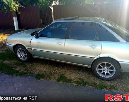 Серый Ауди 80, объемом двигателя 1.6 л и пробегом 0 тыс. км за 1100 $, фото 2 на Automoto.ua