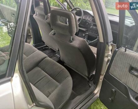 Серый Ауди 80, объемом двигателя 1.8 л и пробегом 309 тыс. км за 2000 $, фото 8 на Automoto.ua