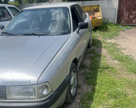 Сірий Ауді 80, об'ємом двигуна 1.78 л та пробігом 300 тис. км за 1700 $, фото 5 на Automoto.ua
