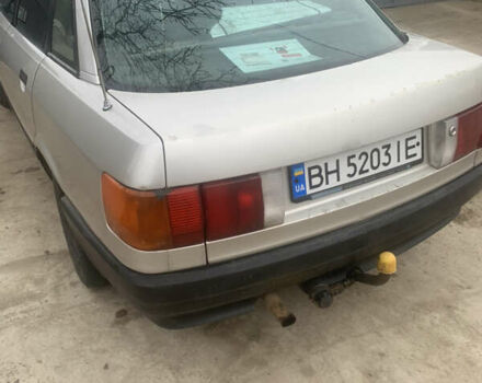 Серый Ауди 80, объемом двигателя 1.8 л и пробегом 400 тыс. км за 1500 $, фото 4 на Automoto.ua