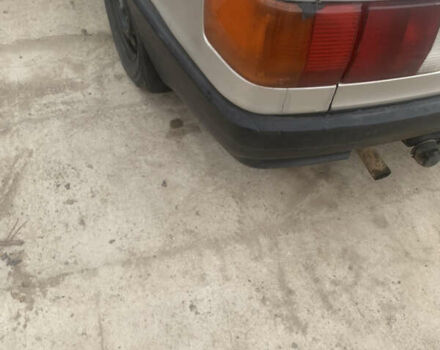 Серый Ауди 80, объемом двигателя 1.8 л и пробегом 400 тыс. км за 1500 $, фото 5 на Automoto.ua