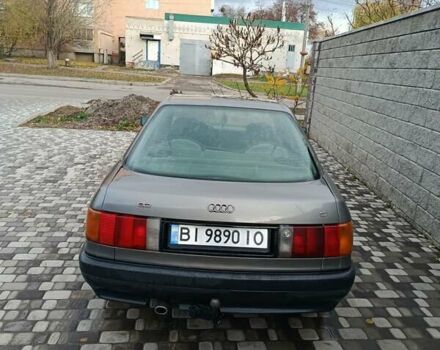 Серый Ауди 80, объемом двигателя 1.8 л и пробегом 442 тыс. км за 2500 $, фото 10 на Automoto.ua