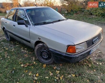 Серый Ауди 80, объемом двигателя 1.8 л и пробегом 260 тыс. км за 1350 $, фото 3 на Automoto.ua