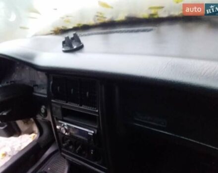 Серый Ауди 80, объемом двигателя 1.8 л и пробегом 250 тыс. км за 1300 $, фото 8 на Automoto.ua