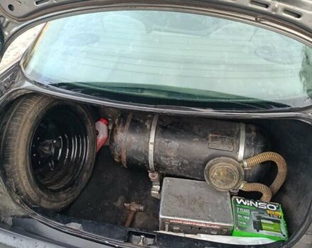 Серый Ауди 80, объемом двигателя 1.8 л и пробегом 442 тыс. км за 2500 $, фото 5 на Automoto.ua