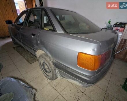 Серый Ауди 80, объемом двигателя 1.8 л и пробегом 450 тыс. км за 550 $, фото 11 на Automoto.ua