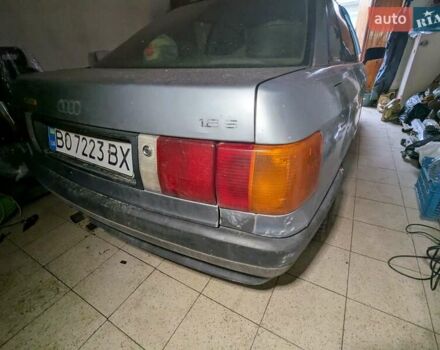 Серый Ауди 80, объемом двигателя 1.8 л и пробегом 450 тыс. км за 550 $, фото 6 на Automoto.ua