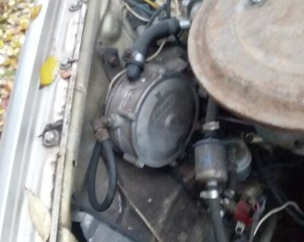 Серый Ауди 80, объемом двигателя 1.8 л и пробегом 250 тыс. км за 1300 $, фото 11 на Automoto.ua