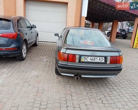 Серый Ауди 80, объемом двигателя 1.8 л и пробегом 260 тыс. км за 1500 $, фото 4 на Automoto.ua