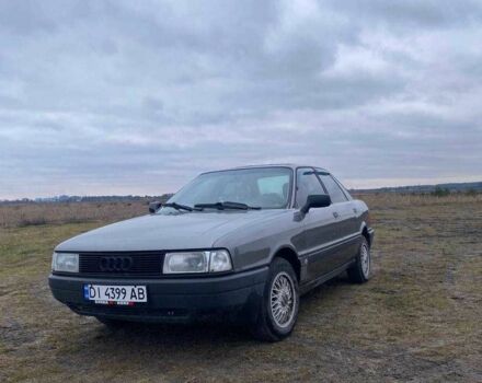 Серый Ауди 80, объемом двигателя 1.8 л и пробегом 300 тыс. км за 2500 $, фото 2 на Automoto.ua