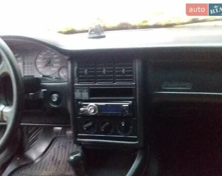 Серый Ауди 80, объемом двигателя 1.8 л и пробегом 250 тыс. км за 1300 $, фото 4 на Automoto.ua