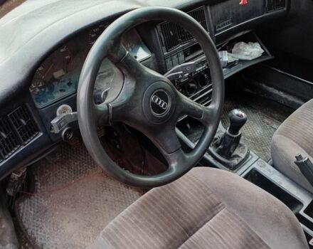 Сірий Ауді 80, об'ємом двигуна 1.8 л та пробігом 280 тис. км за 650 $, фото 5 на Automoto.ua