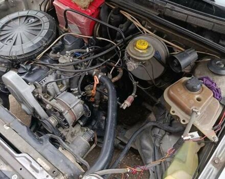 Сірий Ауді 80, об'ємом двигуна 1.8 л та пробігом 225 тис. км за 1750 $, фото 8 на Automoto.ua