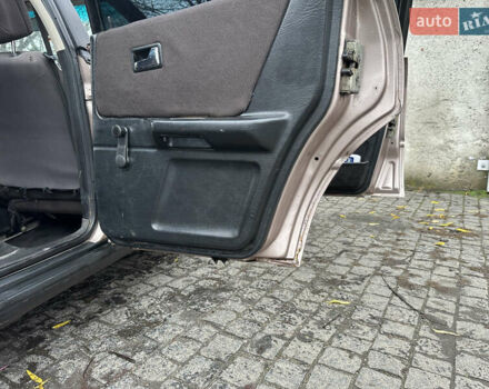 Серый Ауди 80, объемом двигателя 1.78 л и пробегом 130 тыс. км за 3800 $, фото 8 на Automoto.ua