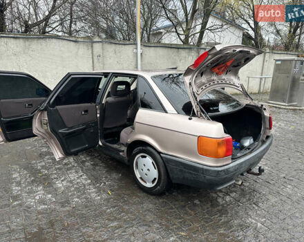 Серый Ауди 80, объемом двигателя 1.78 л и пробегом 130 тыс. км за 3800 $, фото 9 на Automoto.ua