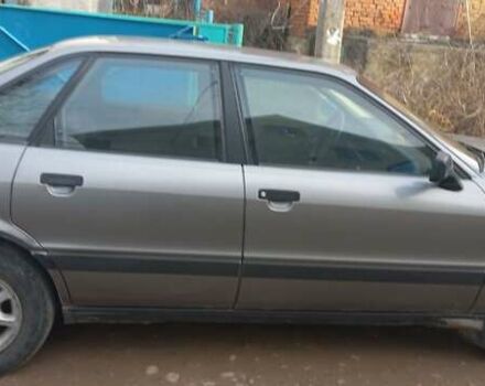 Серый Ауди 80, объемом двигателя 1.8 л и пробегом 269 тыс. км за 1600 $, фото 4 на Automoto.ua