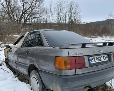 Серый Ауди 80, объемом двигателя 1.8 л и пробегом 179 тыс. км за 500 $, фото 2 на Automoto.ua