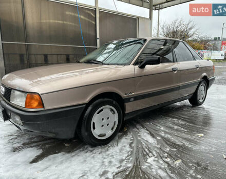 Серый Ауди 80, объемом двигателя 1.78 л и пробегом 130 тыс. км за 3800 $, фото 3 на Automoto.ua