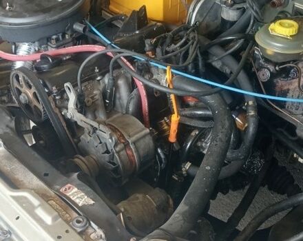 Сірий Ауді 80, об'ємом двигуна 1.8 л та пробігом 266 тис. км за 1400 $, фото 7 на Automoto.ua