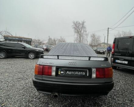 Серый Ауди 80, объемом двигателя 1.8 л и пробегом 300 тыс. км за 2300 $, фото 5 на Automoto.ua