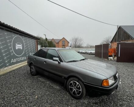 Серый Ауди 80, объемом двигателя 1.8 л и пробегом 300 тыс. км за 2300 $, фото 2 на Automoto.ua