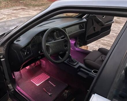 Сірий Ауді 80, об'ємом двигуна 1.78 л та пробігом 0 тис. км за 390 $, фото 3 на Automoto.ua