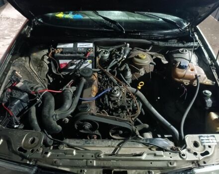 Серый Ауди 80, объемом двигателя 1.6 л и пробегом 250 тыс. км за 1350 $, фото 8 на Automoto.ua