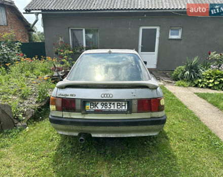Серый Ауди 80, объемом двигателя 1.78 л и пробегом 440 тыс. км за 999 $, фото 3 на Automoto.ua