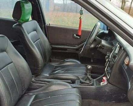 Серый Ауди 80, объемом двигателя 1.8 л и пробегом 283 тыс. км за 750 $, фото 4 на Automoto.ua