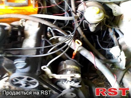 Серый Ауди 80, объемом двигателя 1.8 л и пробегом 500 тыс. км за 750 $, фото 1 на Automoto.ua