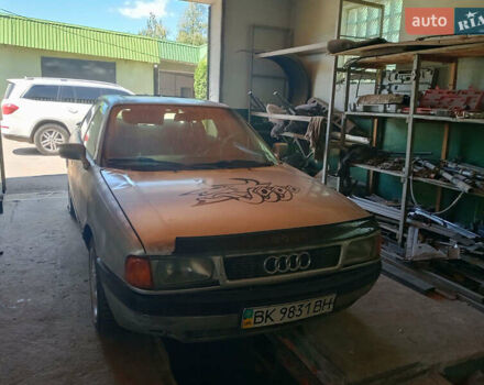 Серый Ауди 80, объемом двигателя 1.78 л и пробегом 440 тыс. км за 999 $, фото 4 на Automoto.ua