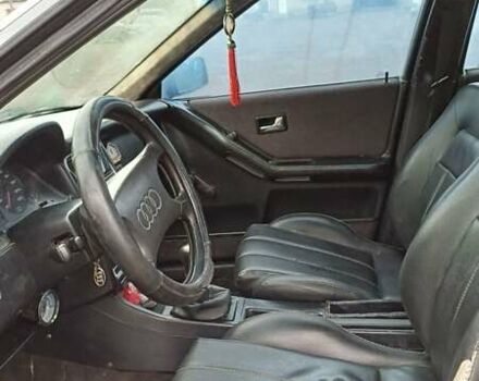 Серый Ауди 80, объемом двигателя 1.8 л и пробегом 283 тыс. км за 750 $, фото 5 на Automoto.ua