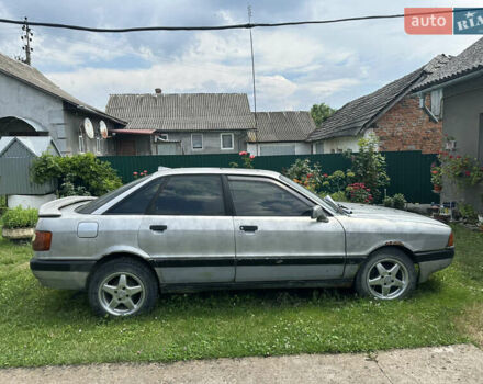 Серый Ауди 80, объемом двигателя 1.78 л и пробегом 440 тыс. км за 999 $, фото 1 на Automoto.ua