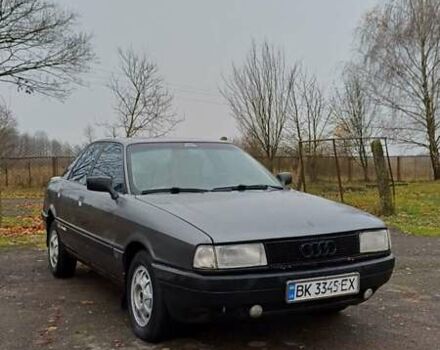 Серый Ауди 80, объемом двигателя 1.8 л и пробегом 283 тыс. км за 750 $, фото 2 на Automoto.ua