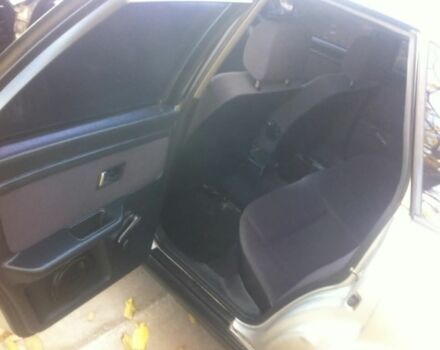 Серый Ауди 80, объемом двигателя 2.3 л и пробегом 460 тыс. км за 2700 $, фото 3 на Automoto.ua