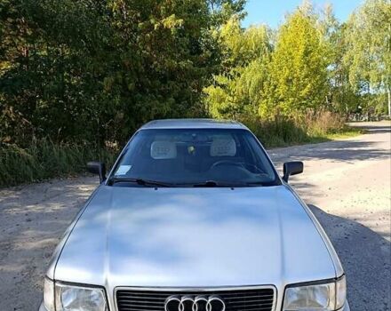 Серый Ауди 80, объемом двигателя 2 л и пробегом 399 тыс. км за 3000 $, фото 1 на Automoto.ua