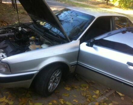 Серый Ауди 80, объемом двигателя 2.3 л и пробегом 460 тыс. км за 2700 $, фото 2 на Automoto.ua