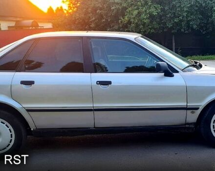 Серый Ауди 80, объемом двигателя 1.9 л и пробегом 300 тыс. км за 1000 $, фото 2 на Automoto.ua