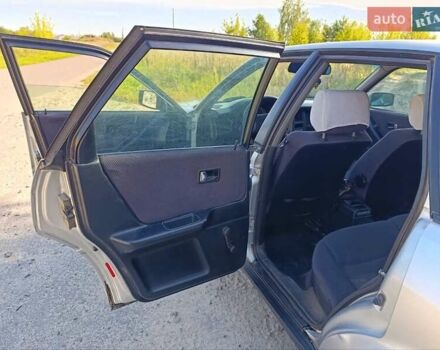 Серый Ауди 80, объемом двигателя 2 л и пробегом 399 тыс. км за 3000 $, фото 12 на Automoto.ua