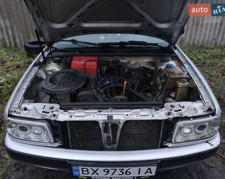 Серый Ауди 80, объемом двигателя 2 л и пробегом 300 тыс. км за 2300 $, фото 10 на Automoto.ua