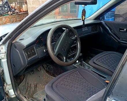 Серый Ауди 80, объемом двигателя 2.3 л и пробегом 0 тыс. км за 3300 $, фото 4 на Automoto.ua