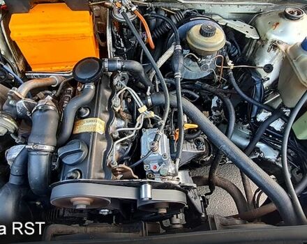 Серый Ауди 80, объемом двигателя 1.9 л и пробегом 300 тыс. км за 1000 $, фото 5 на Automoto.ua