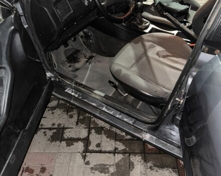 Сірий Ауді 80, об'ємом двигуна 1.8 л та пробігом 195 тис. км за 1500 $, фото 5 на Automoto.ua