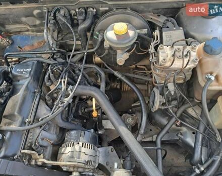 Серый Ауди 80, объемом двигателя 1.98 л и пробегом 194 тыс. км за 3000 $, фото 11 на Automoto.ua