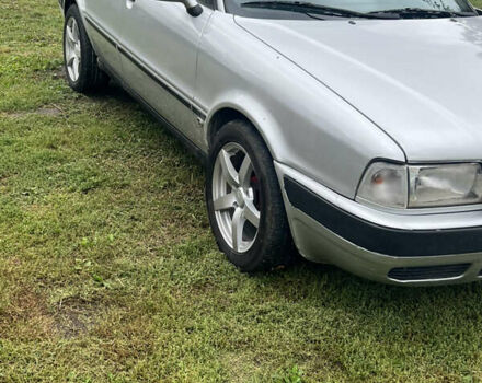Ауди 80 1994 в Черткове на Automoto.ua Серый Ауди 80, объемом двигателя 1.6 л и пробегом 435 тыс. км за 2700 $, фото 1 на Automoto.ua