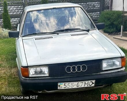 Сірий Ауді 80, об'ємом двигуна 1.8 л та пробігом 230 тис. км за 599 $, фото 1 на Automoto.ua