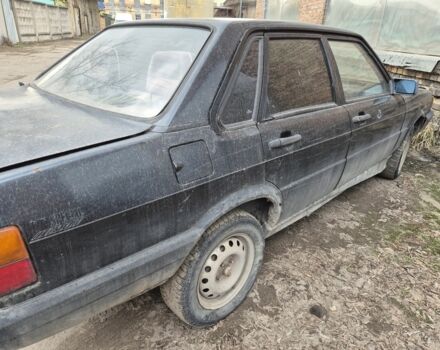 Серый Ауди 80, объемом двигателя 1.8 л и пробегом 270 тыс. км за 1500 $, фото 1 на Automoto.ua