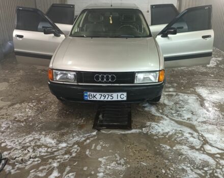 Сірий Ауді 80, об'ємом двигуна 1.8 л та пробігом 2 тис. км за 2600 $, фото 1 на Automoto.ua