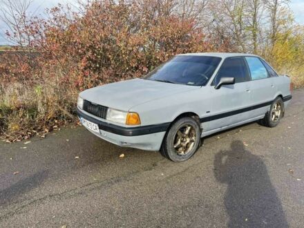 Сірий Ауді 80, об'ємом двигуна 1.8 л та пробігом 390 тис. км за 1350 $, фото 1 на Automoto.ua